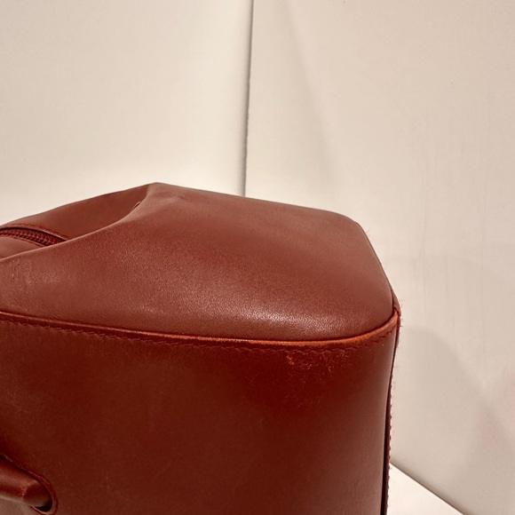 ---SOLD---Vintage Cartier Handbag. Burgandy. Leather - Picture 6 of 15